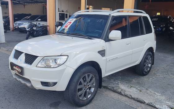 MITSUBISHI PAJERO TR4 2.0 4X2 16V 140CV FLEX 4P AUTOMÁTICO